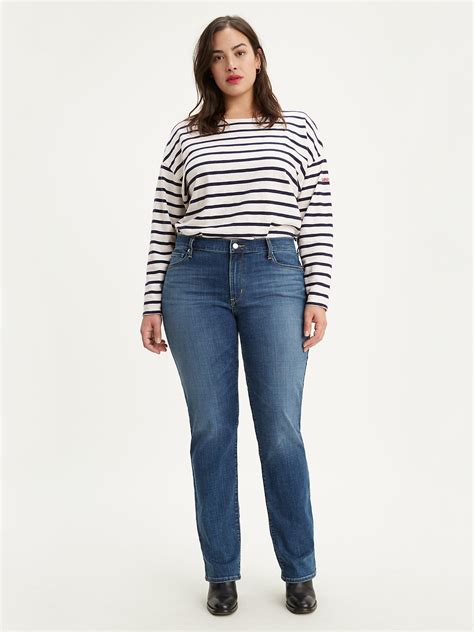 Levi's® Women's Plus Size Classic Straight Jeans - Walmart.com