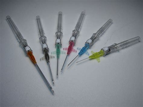 Who are the world's biggest needle and syringe manufacturers?