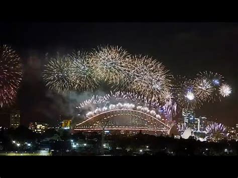 New Years Eve 2022-2023 Sydney Harbour Bridge Fireworks Live Stream ...