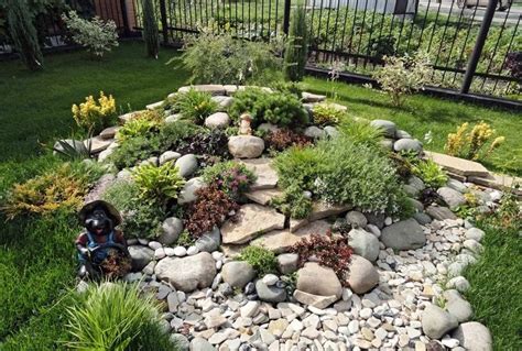 22 Rockery Garden Ideas to Create One at Your Place - 22 Rockery Garden ...