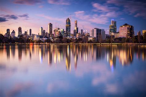 Melbourne Skyline, Grand Prix, Australian Poster, Albert Park Lake ...