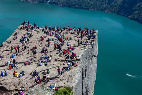 Preikestolen, Norway - And Finally the Sun! - Wide Angle Adventure