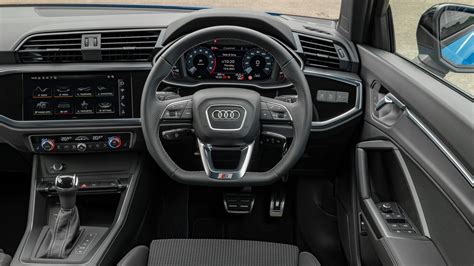 Audi Q3 Interior Pics | Brokeasshome.com