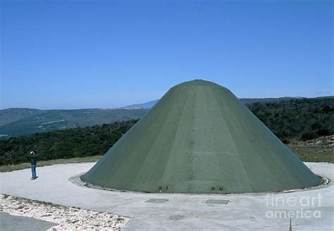 Seismology Research Photograph by Pascal Goetgheluck/science Photo ...