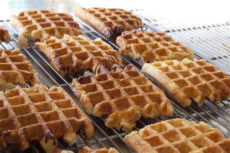 Gaulletes (Gullets) French Belgian Waffle Cookies