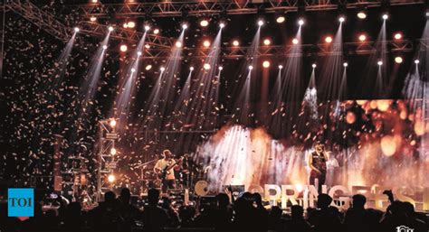 Iit-kharagpur Fest Packs A Punch | Kolkata News - Times of India