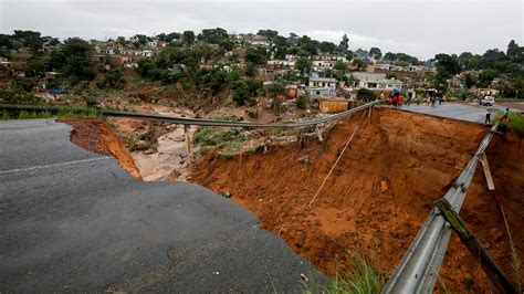 South Africa Floods: Death Toll Passes 250 - The New York Times