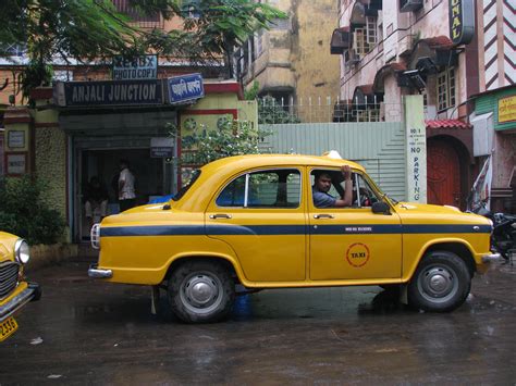 TAXIS INDIA - Google Search | Photo tour, India travel, Taxi