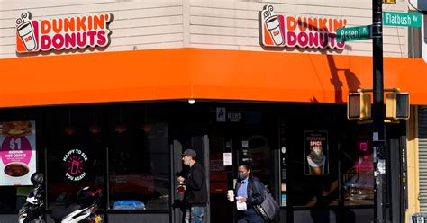 Dunkin’ Brands Is in Talks to Sell Itself and Go Private - The New York ...