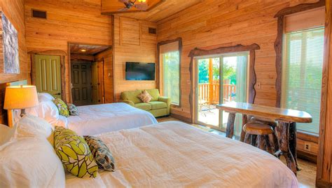 Treehaus Luxury Suites | The Resort at Schlitterbahn New Braunfels ...