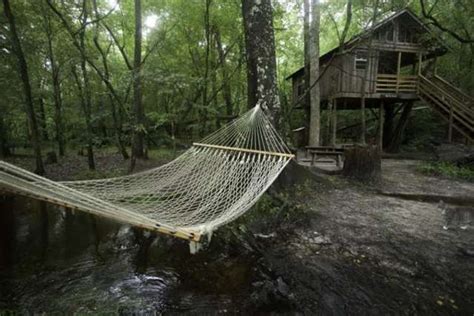 The 8 Best Treehouse Hotels In USA | Home Design, Garden & Architecture ...