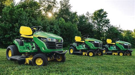 Used Lawn Mowers: A Buying Guide for John Deere Models | MachineFinder