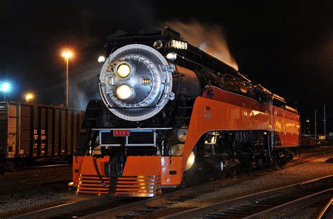 Southern Pacific #4449 "Daylight": Schedule, Whistle, Train