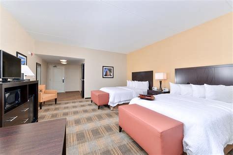 Hampton Inn & Suites California Rooms: Pictures & Reviews - Tripadvisor