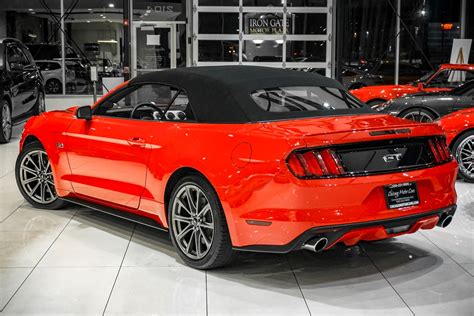 2015 Ford Mustang Convertible