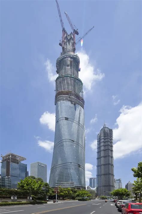 Shanghai Tower Building: China Skyscraper - e-architect