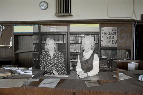 Then-and-Now Photos of Abandoned Detroit School | Urbex, Patrimoine ...