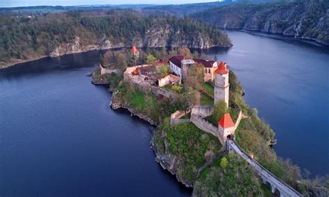 7 of the most haunted places you can fly to in Europe | KAYAK