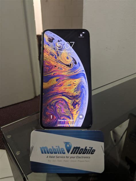 iPhone XS Max 256GB Unlocked Silver - Mobile Mobile Orlando