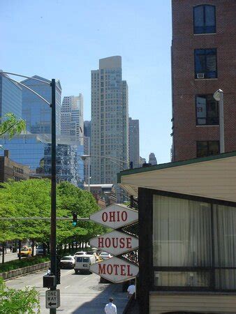 OHIO HOUSE MOTEL (Chicago) - Motel Reviews, Photos, Rate Comparison ...