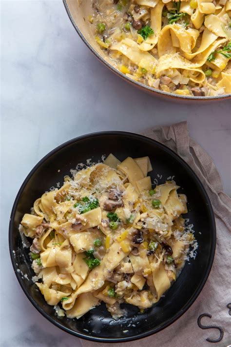 One Pot, Creamy Leek and Mushroom Pasta - The Farmie | Easy pasta ...