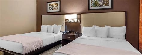 Book a Hotel Room in Cherokee, NC