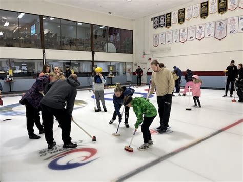 Ukrainians, international students take over Kelowna Curling Club ...