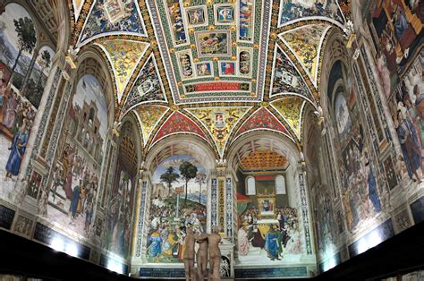 Sistine Chapel Ceiling Michelangelo / Like the Frescoes of the Sistine ...