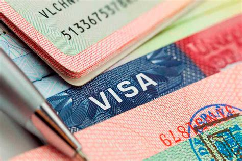 A Guide to Visa Types and Work Permits in Spain | Lola Real Estate