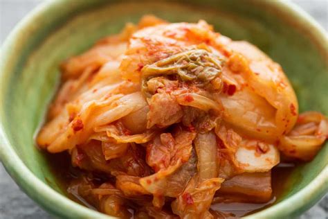 What Does Kimchi Taste Like?