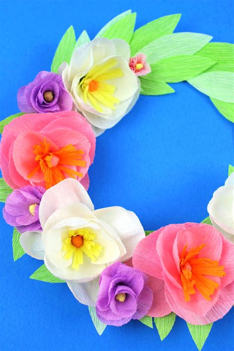 Spring Crepe Paper Flower Wreath Craft - Mama Likes This