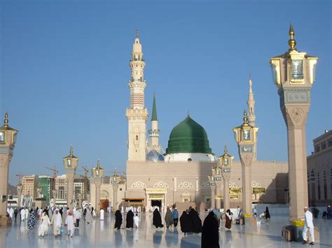 Islamic Places of the World - Travel Mate