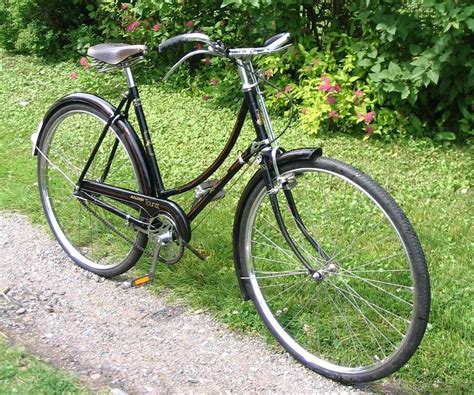 Ladies Vintage Raleigh Bicycle || BicycleRestorationHD