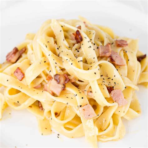 The Creamiest No Cream Carbonara Pasta | Wandercooks