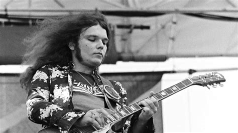 Lynyrd Skynyrd founding guitarist Gary Rossington dead at 71 | Louder