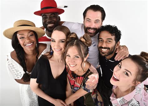 Melanie Scrofano and the Wynonna Earp Cast at San Diego Comic Con 2018 ...