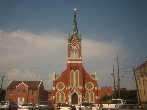 File:St. Matthews Catholic Church, Monroe, LA IMG 1299.JPG - Wikimedia ...