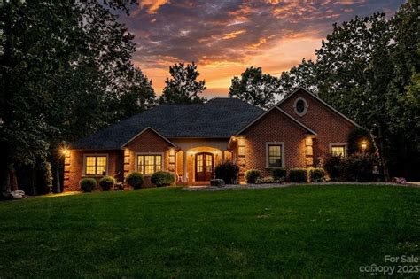 Lincolnton, NC Real Estate - Lincolnton Homes for Sale | realtor.com®