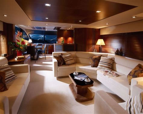 SUNSEEKER MANHATTAN 70 — Luxury Yacht Charter & Superyacht News ...