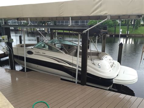 Sea Ray 240 Sundeck 2004 for sale for $19,999 - Boats-from-USA.com