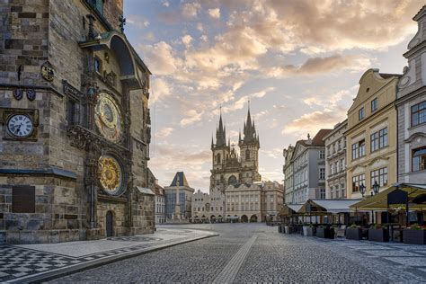 Fairy tale in Prague continued: Bridges, castles, legends and dance ...