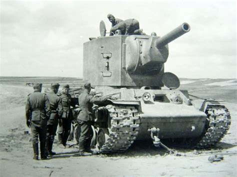 Heavy tank KV-2 with "low" turret | World War Photos