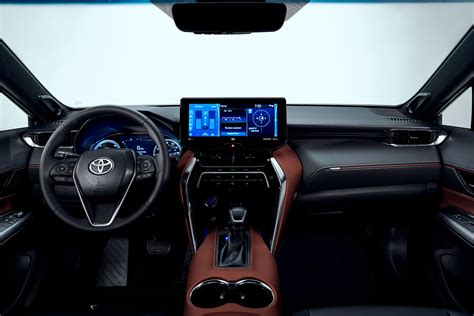 2024 Toyota Venza Interior Colors - Bee Beverie