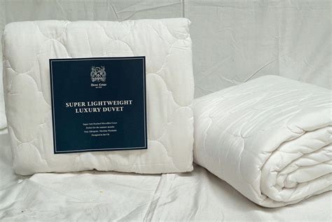 1.5-Tog Super-Lightweight Summer Duvet - LivingSocial