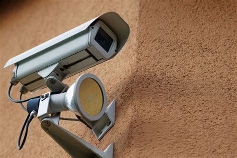 Vigila tu casa desde Internet con cámaras de seguridad y tu móvil | ElGeek