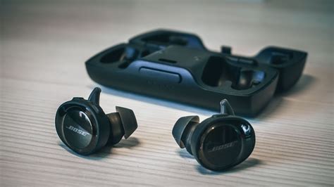 Bose SoundSport Free Manual | Step-by-step Pairing