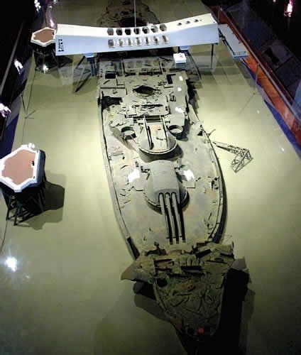 USS Arizona layout of sunken Arizona | Uss arizona memorial, Us navy ...