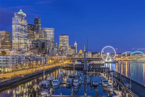 Seattle’s 5 Best Neighborhoods for Nightlife – Locals' Picks | Travel ...