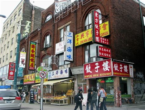 Chinatown, Toronto: A colorful, vibrant part of Canada : Places : BOOMSbeat