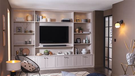 Transform Your Living Room with Stylish Wall Bookshelves with TV Space ...